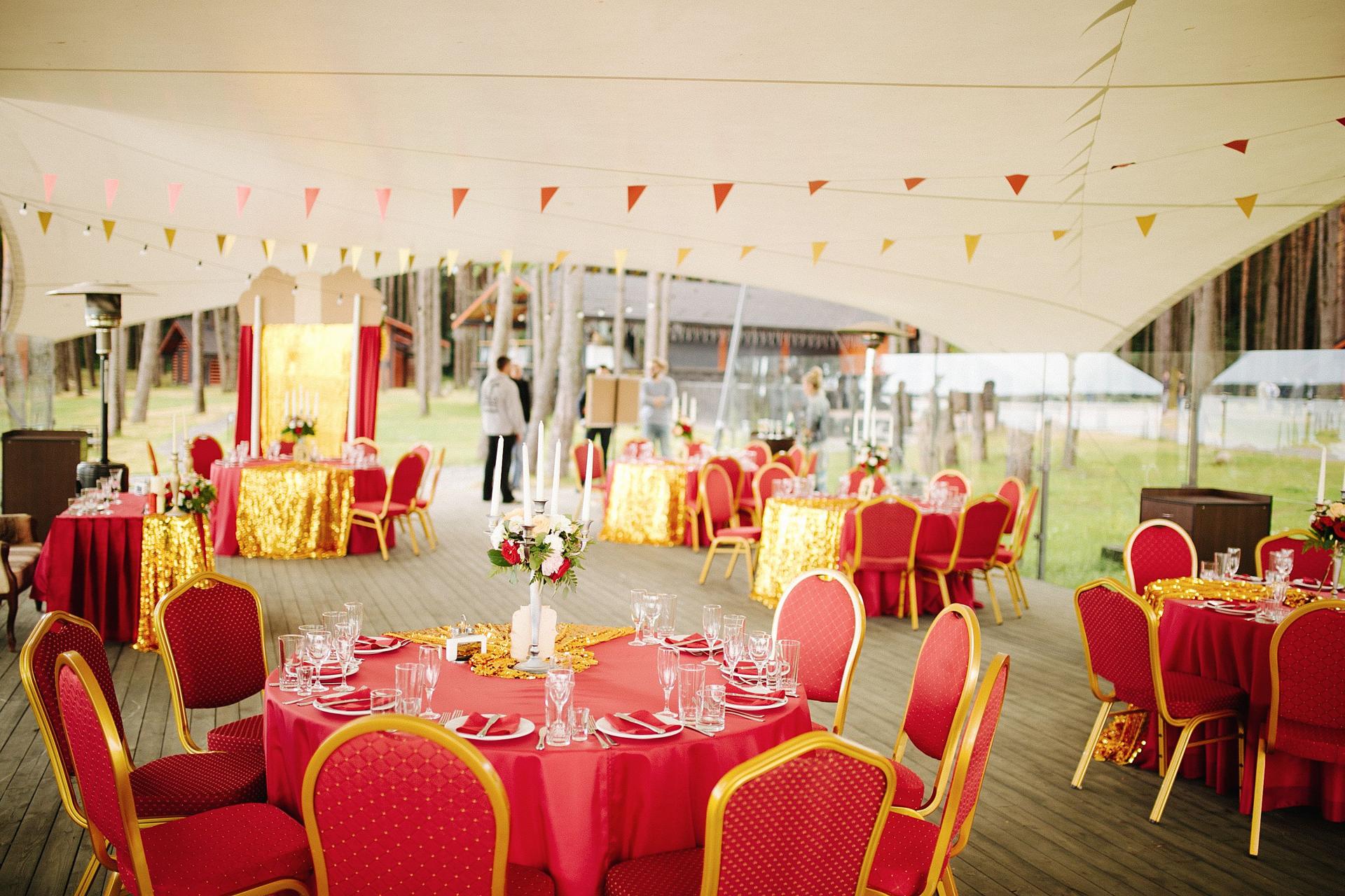 Refined corporate floral arrangement styled by Bhagwati